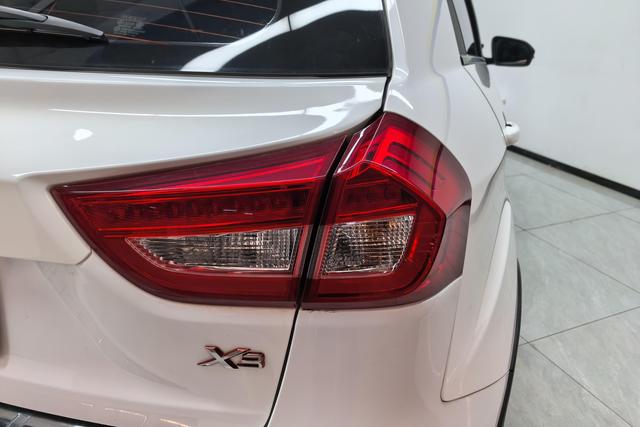 Geely X3 2017 1.5 L MTPremium — фото 5