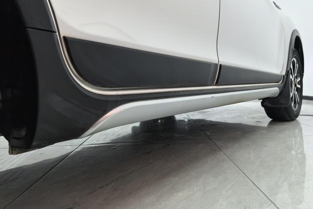 Geely X3 2017 1.5 L MTPremium — фото 7