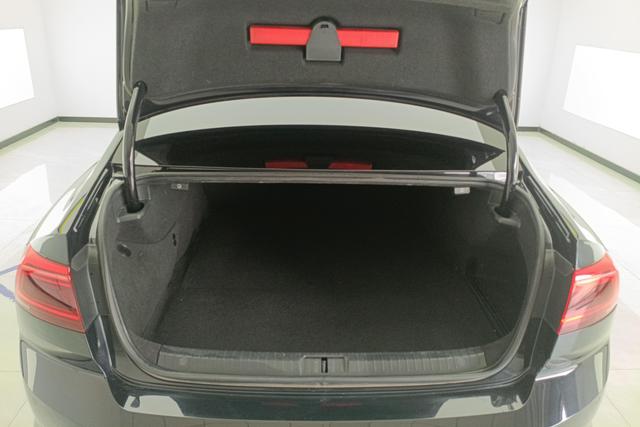 Volkswagen Magotan PHEV id 3803886 из Китая 7