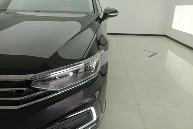 Volkswagen Magotan PHEV id 3803886 из Китая 17