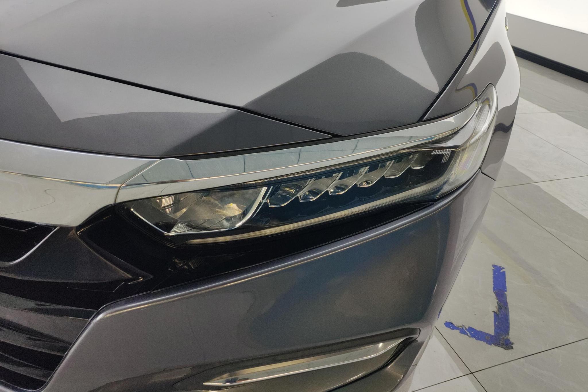 Honda Accord 2018 2.0L VI