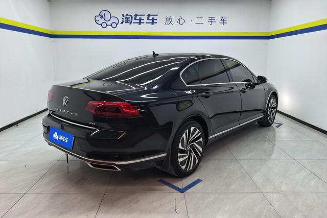 Volkswagen Magotan PHEV 2021 Черный из Китая, фото 3