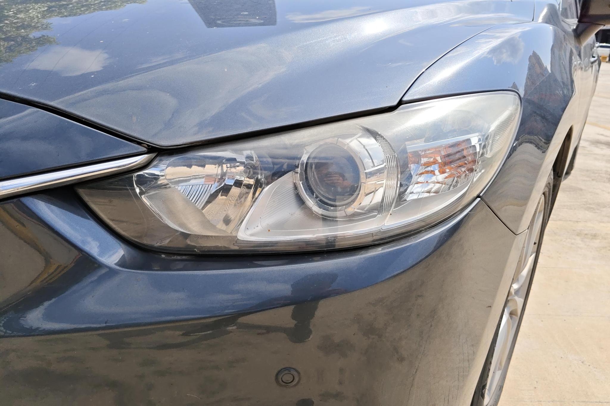 Mazda Atenza 2015 2.0L Luxury