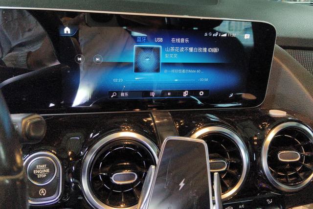 Mercedes-Benz B-Class 2020 B 200 — фото 13