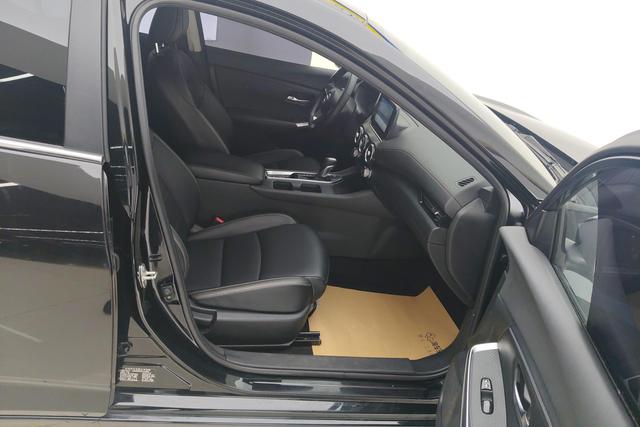 Nissan Xuan Yi id 3781573 из Китая 13