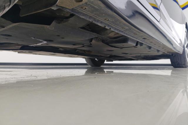 Nissan Xuan Yi id 3781573 из Китая 14