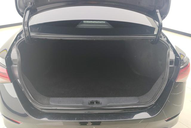 Nissan Xuan Yi id 3781573 из Китая 15