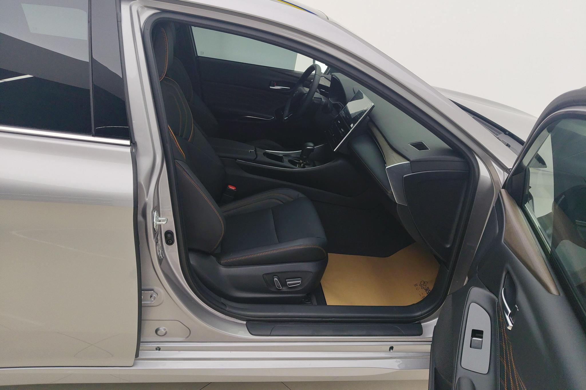 Toyota Avalon 2024 2.0L E-CVT Luxury