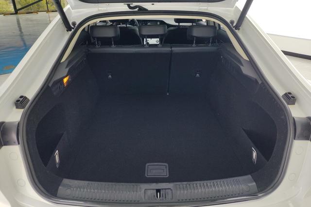 Pentium B70 2023 Белый из Китая, фото 4