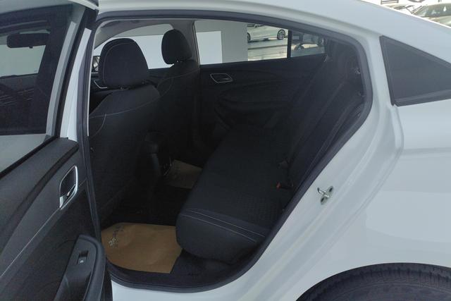 Roewe i5 2021 Белый из Китая, фото 6