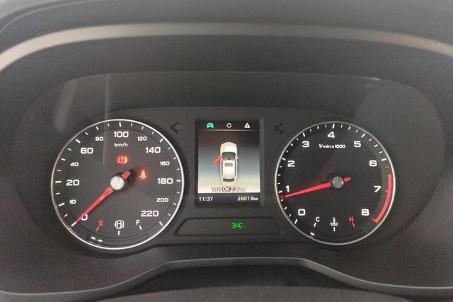 Roewe i5 id 3775226 из Китая 8