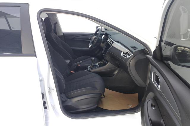 Roewe i5 id 3775226 из Китая 14