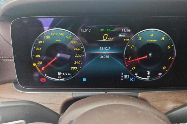 Mercedes-Benz E-Class 2023 E 300 L Luxury — фото 15