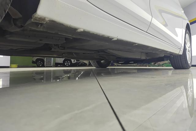 Buick Yinglang id 3804100 из Китая 17