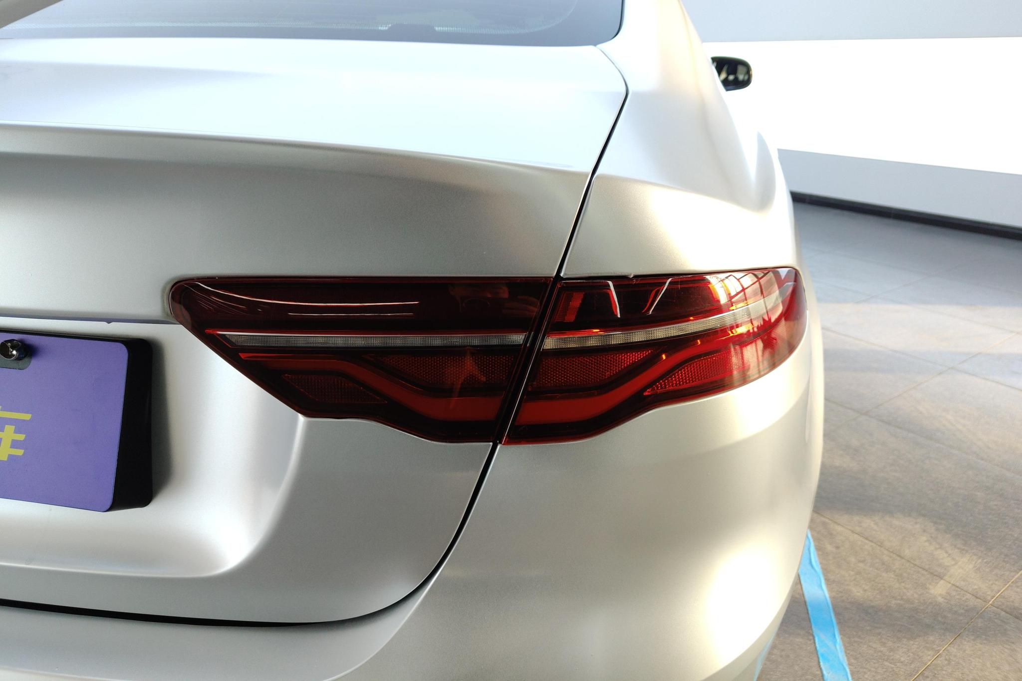 Jaguar XEL 2021 2.0T 250PS R-DYNAMIC S Sport