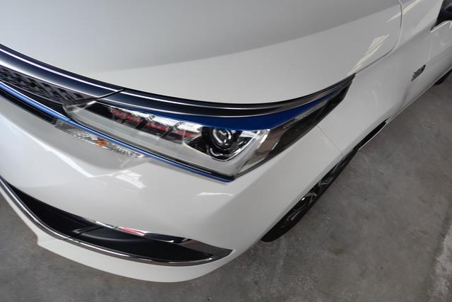 Toyota Corolla dual engine E+ id 3781521 из Китая 10