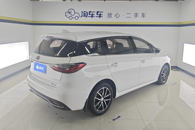 BYD SONG MAX 2017 — фото 3