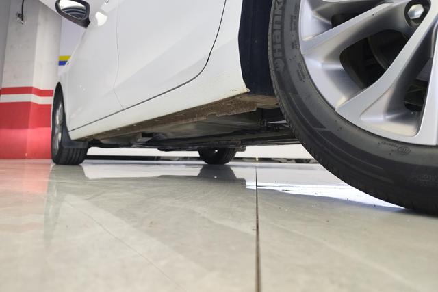 Buick Weilang id 3810430 из Китая 7