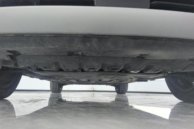 BYD Yuan PLUS 2023 Белый из Китая