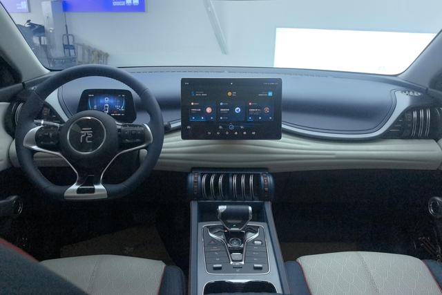 BYD Yuan PLUS id 3785882 из Китая 17