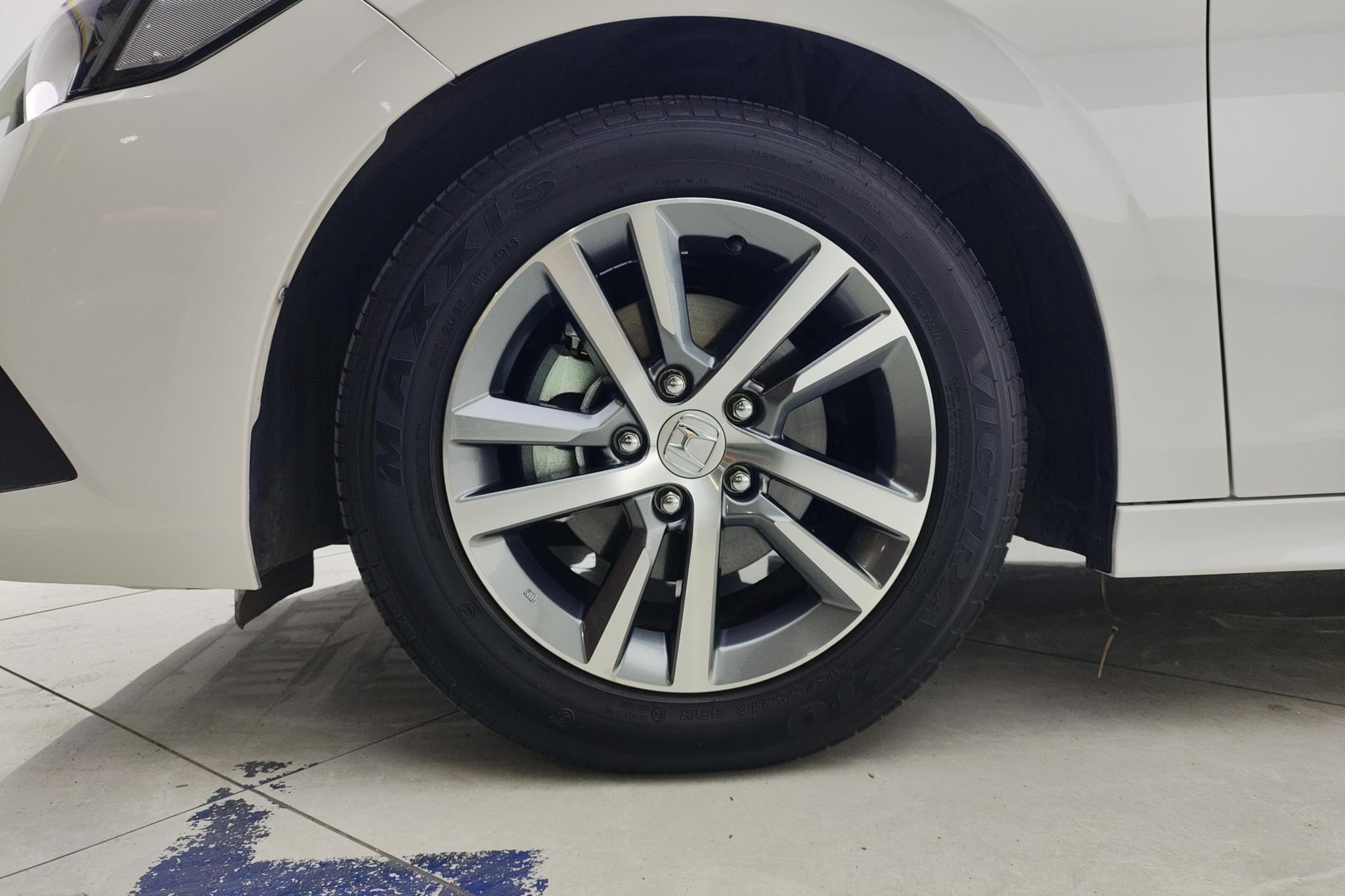 Honda Civic 2023 240TURBO CVT