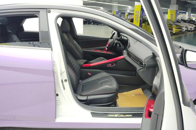 Hyundai Elantra id 3810175 из Китая 10