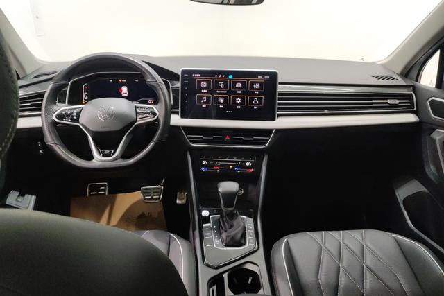 Volkswagen Tiguan L 2023 Белый из Китая, фото 3