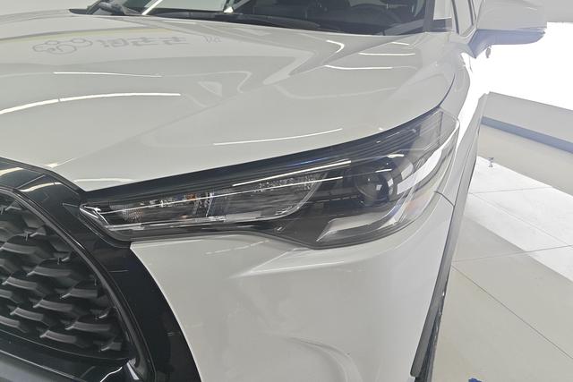 Toyota Corolla Cross 2022 2.0 L — фото 4