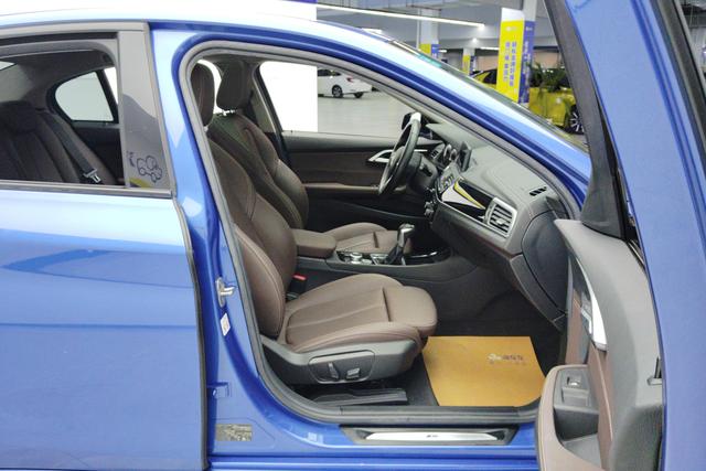 BMW 1 series id 3810307 из Китая 14