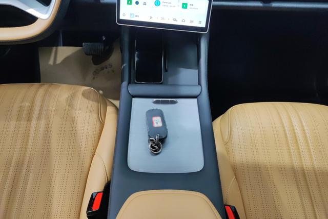 Geely Galaxy L7 2023 — фото 14