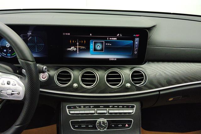 Mercedes-Benz E-class 2019 Белый из Китая, фото 2