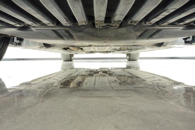 Mercedes-Benz E-class id 3810303 из Китая 7