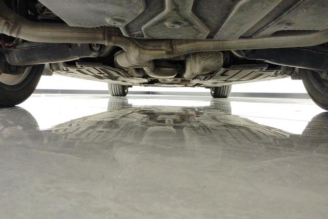 Mercedes-Benz E-class id 3810303 из Китая 12