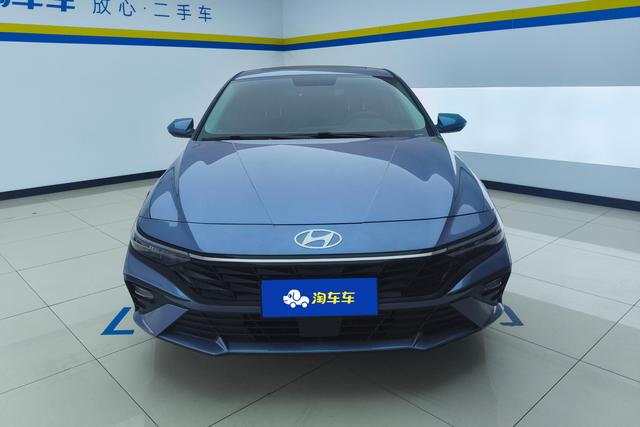 Hyundai Elantra 2023 1.5 L CVT GLX — фото 2