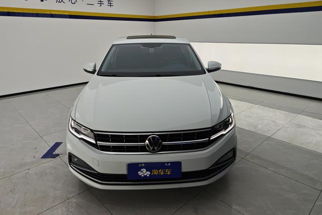 Volkswagen Bora 2021 200 TSI DSG — фото 2
