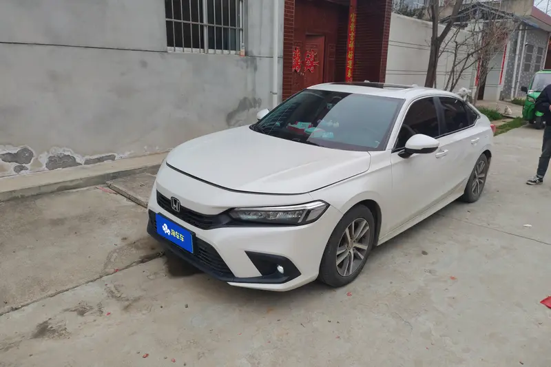 Honda Civic — фото 1