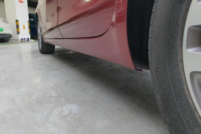 Buick Yinglang 2018 Красный из Китая, фото 3