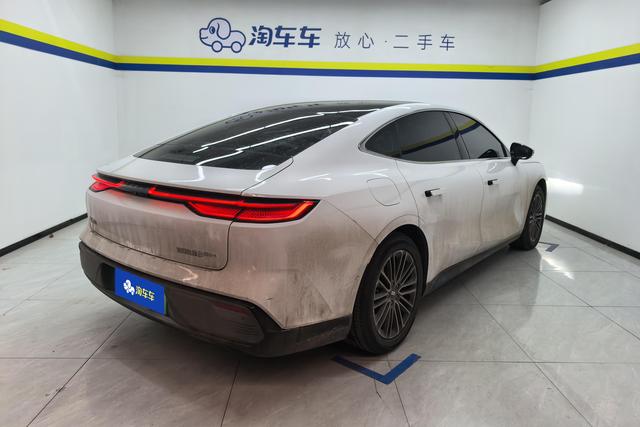 Geely Galaxy Galaxy Sparkle 8 PHEV 2025 Белый из Китая, фото 5