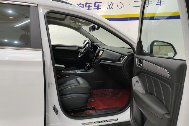 Roewe RX5 2019 Белый из Китая