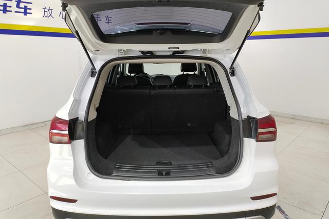 Roewe RX5 2019 Белый из Китая, фото 6