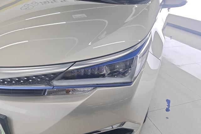 Toyota Corolla Hybrid E+ 2019 — фото 4