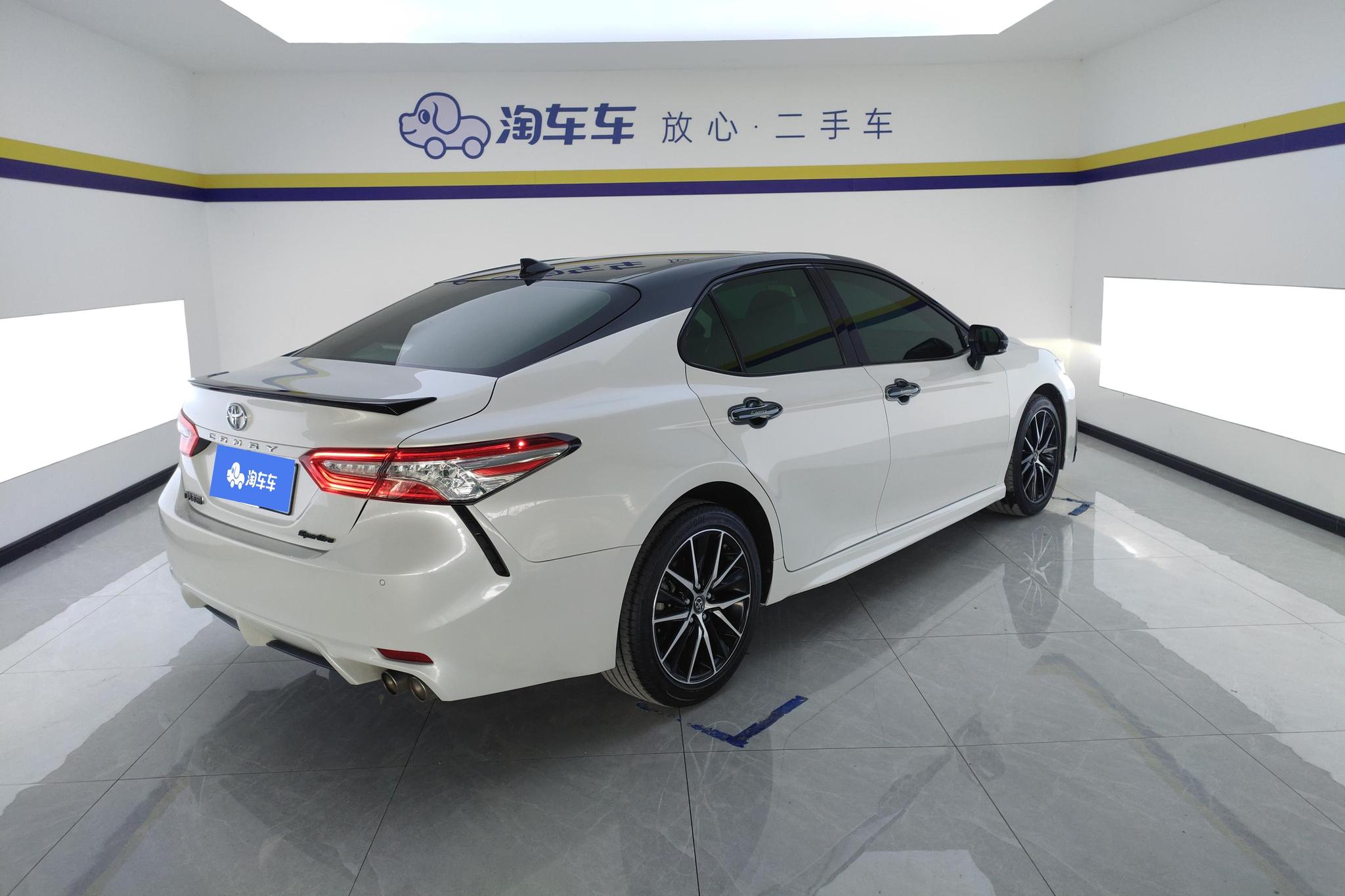 Toyota Camry 2021 2.5S