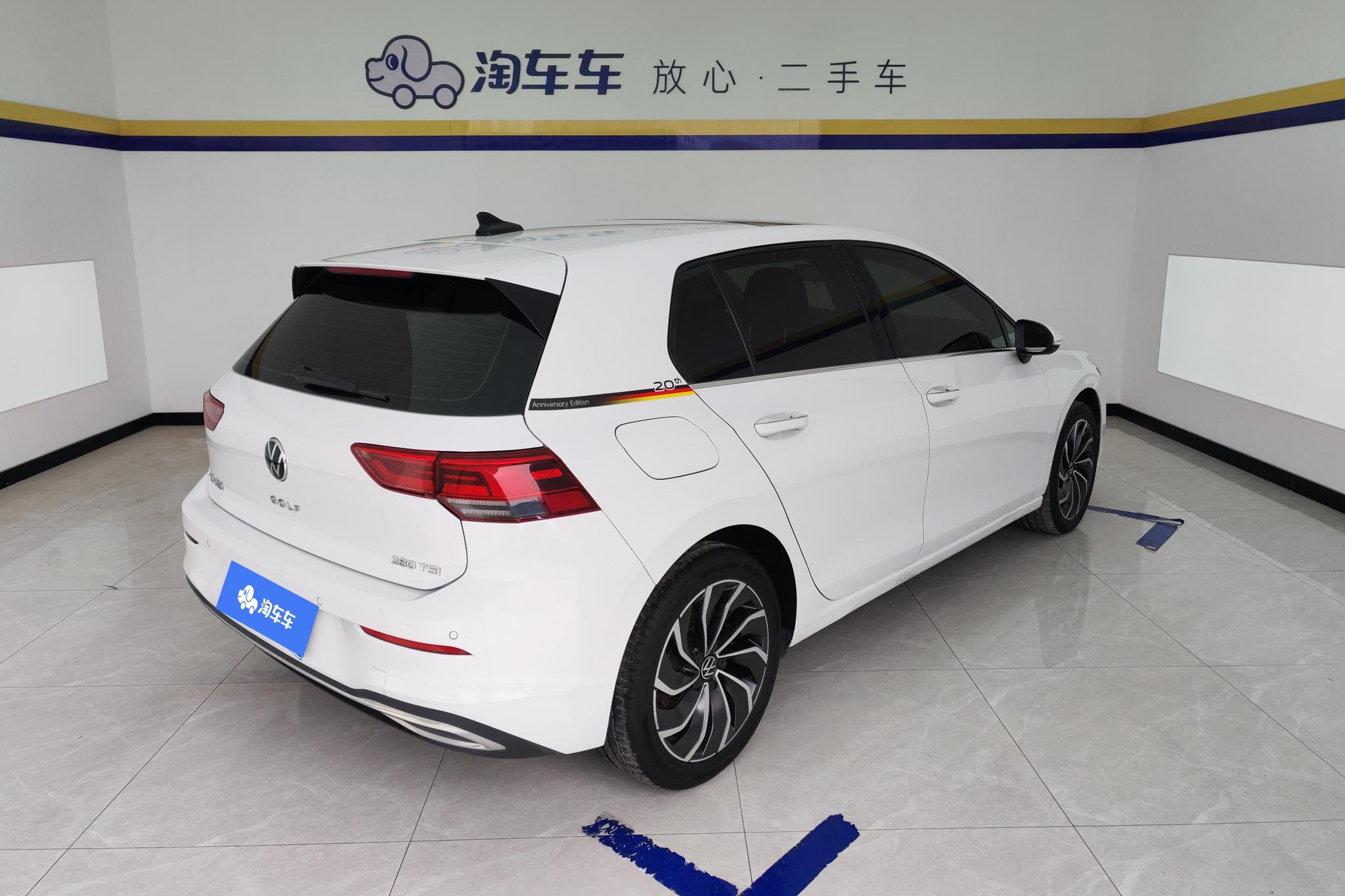 Volkswagen Golf 2023 280TSI DSG Pro 20