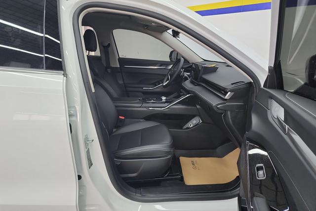 Haval H6 2024 1.5 T AT 2 WD — фото 15