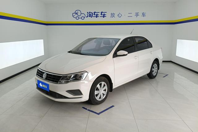 Volkswagen Jetta 2017 — фото 1