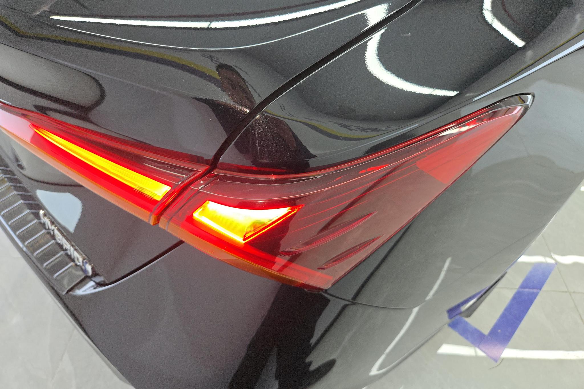 Toyota Avalon 2023 2.5L E-CVT Luxury