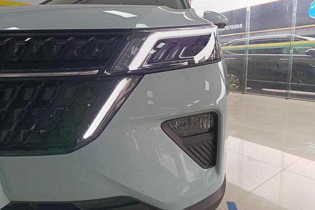 Wuling Asta 2022 2.0 L DHT — фото 4