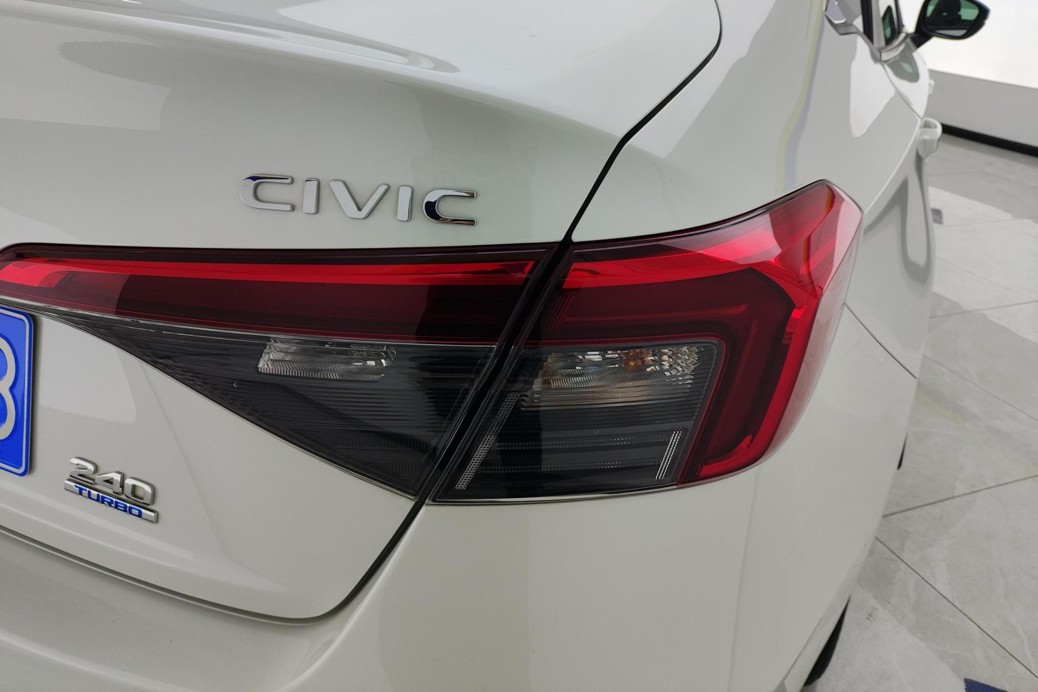 Honda Civic 2023 240TURBO CVT