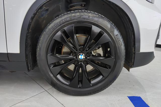 BMW X1 2021 Белый из Китая, фото 2