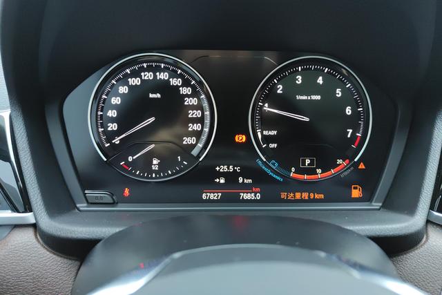 BMW X1 2021 Белый из Китая, фото 4